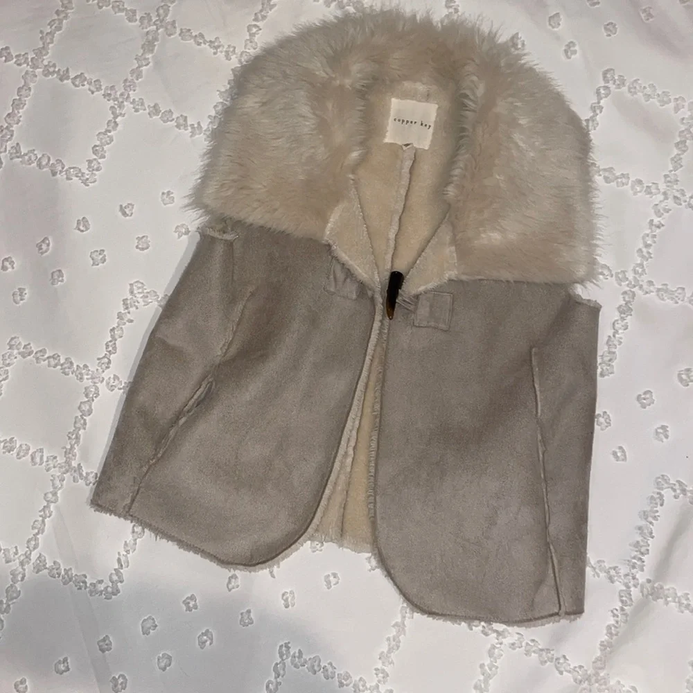 Copper Key Girls Vest